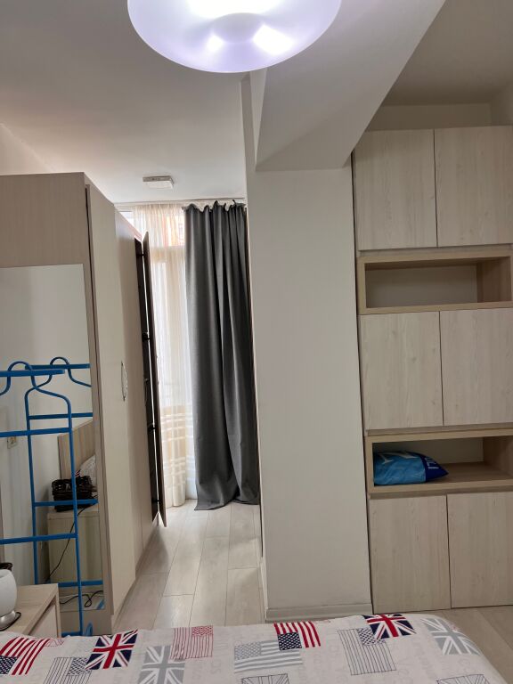Jepet me qira 2+1+2 Prane Delijorgjit 60.000 leke
