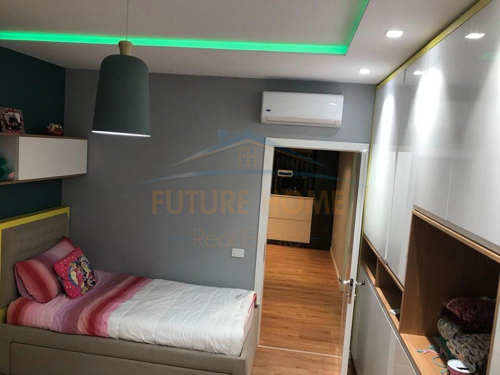 Affitto, Appartamento 2+1+2, Blloku, Tirane