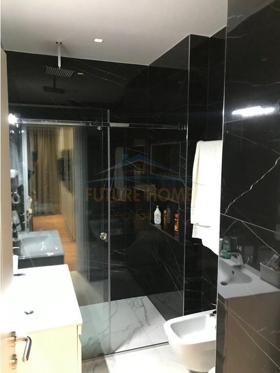 Affitto, Appartamento 2+1+2, Blloku, Tirane