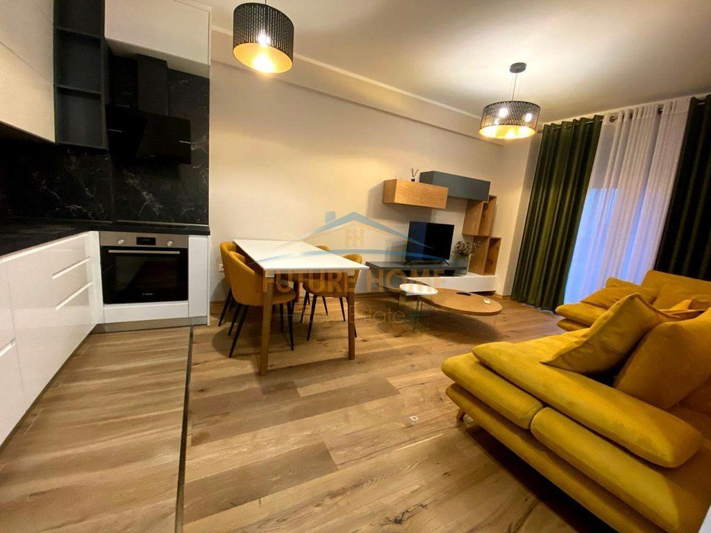 Rent,Apartment,Ring Center !