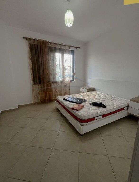 In vendita, Appartamento 1+1, Unaza e Re, Tirana