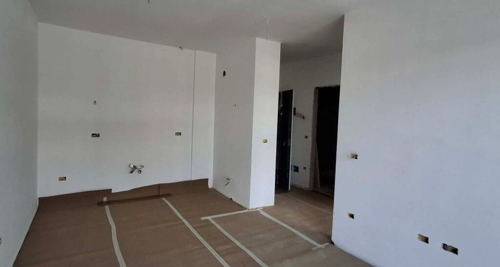 🏡 Shitet Apartament 1+1 te Univers City