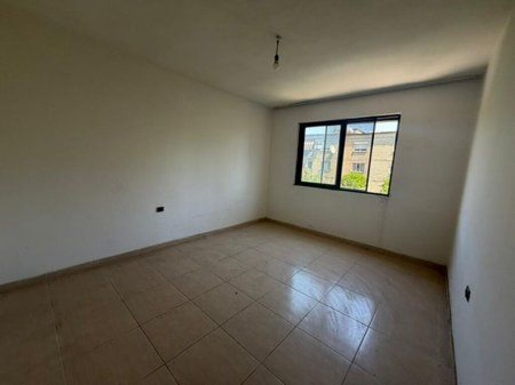 In vendita, Appartamento 2+1+Deposito, Viale Bajram Curri, Tirana