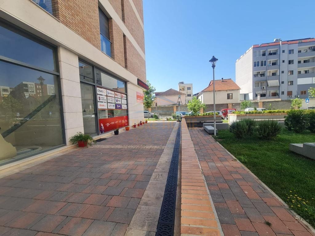 Shitet Ambient Biznesi, Fiori di Bosco, Don Bosko