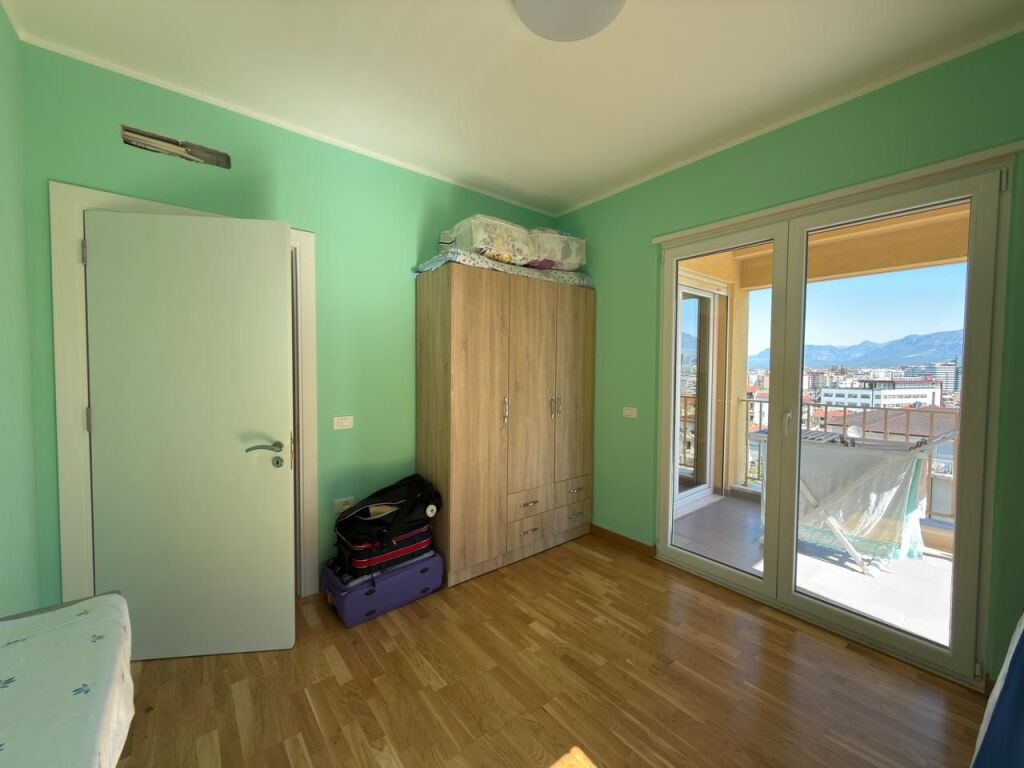 For sale, Apartment 3+1+ 2 Balconies + Garage, ” Selitë ”, Tirana.