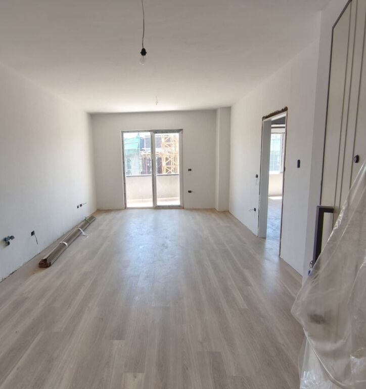 Appartamento 2+1 in vendita presso Shehu Construction, Paskuqan