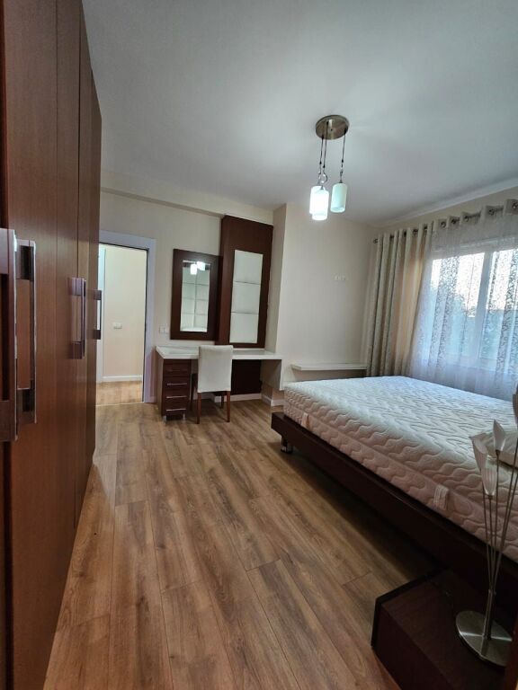 Appartamento 2+1 in vendita in Via Mine Peza di fronte al Golden Tower