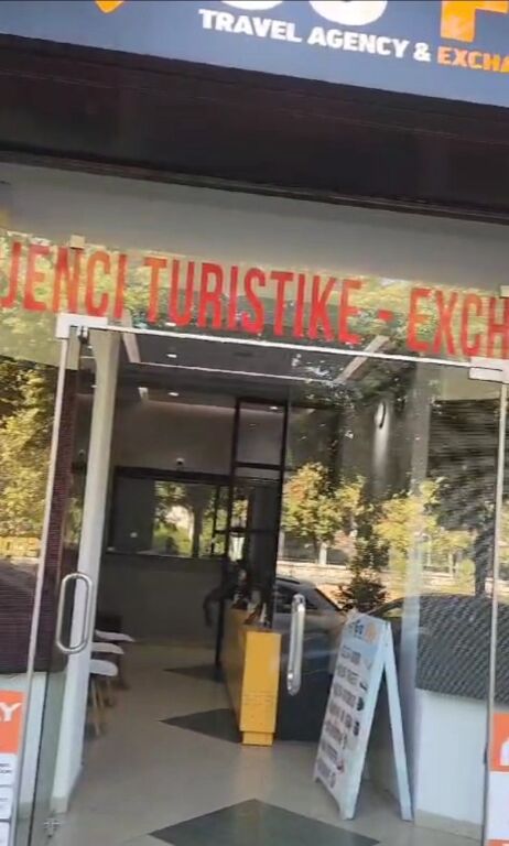 Qera | Ambjent Biznesi | Bulevardi Bajram Curri | 1000 €/muaj