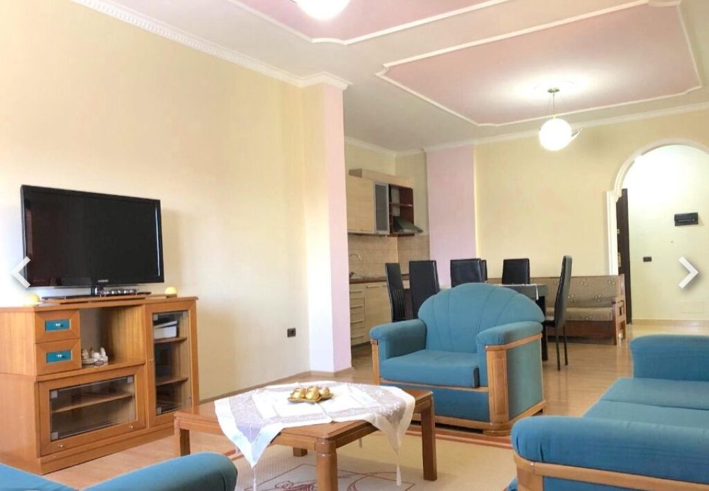 Qera | Apartament 2 + 1 | Rruga Jordan Misja | 400 €/muaj