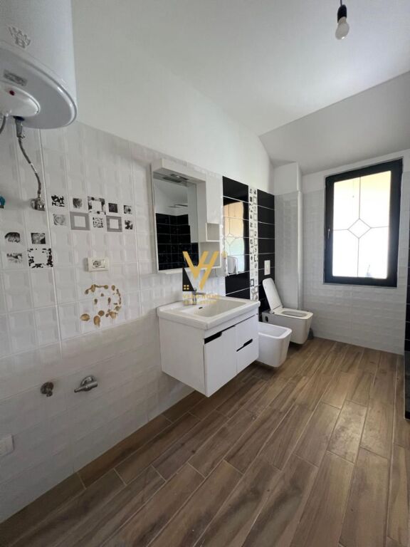THREE-STOREY VILLA FOR SALE NEAR THE ZOOLOGICAL GARDEN 1,000,000 EURO