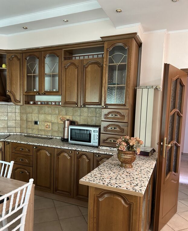 Qera | Apartament 2 + 1 | Embassy of the United States | 800 €/muaj