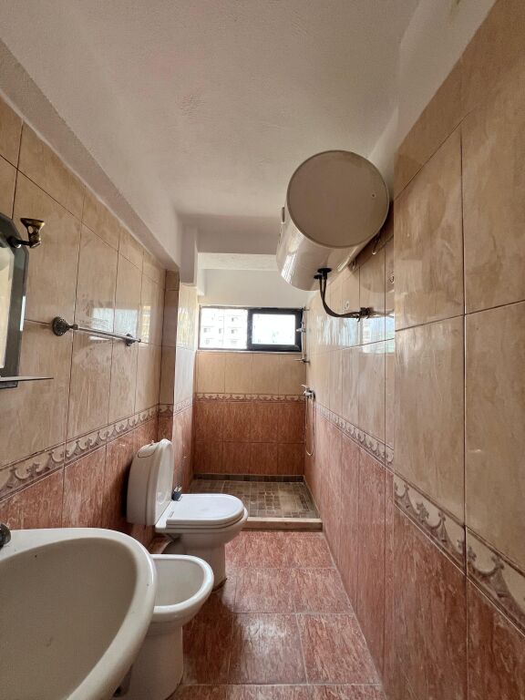 FOR SALE APARTMENT 2+1 CENTER DURRES ,   