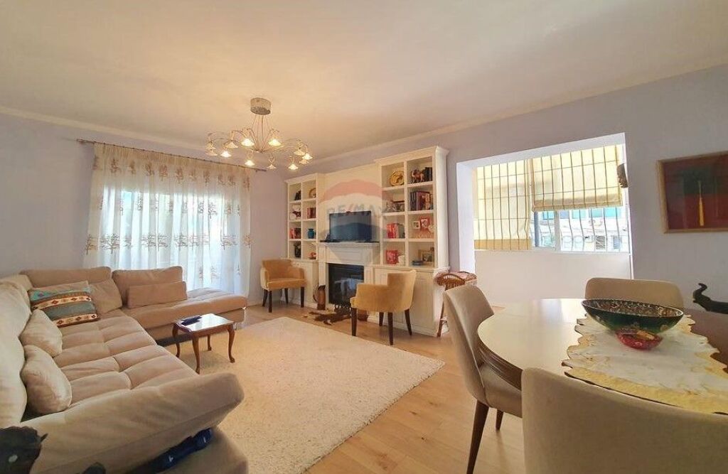 Apartament 2+1- Për Qira - Myslym Shyri, Tiranë  ID: 530221052-2037