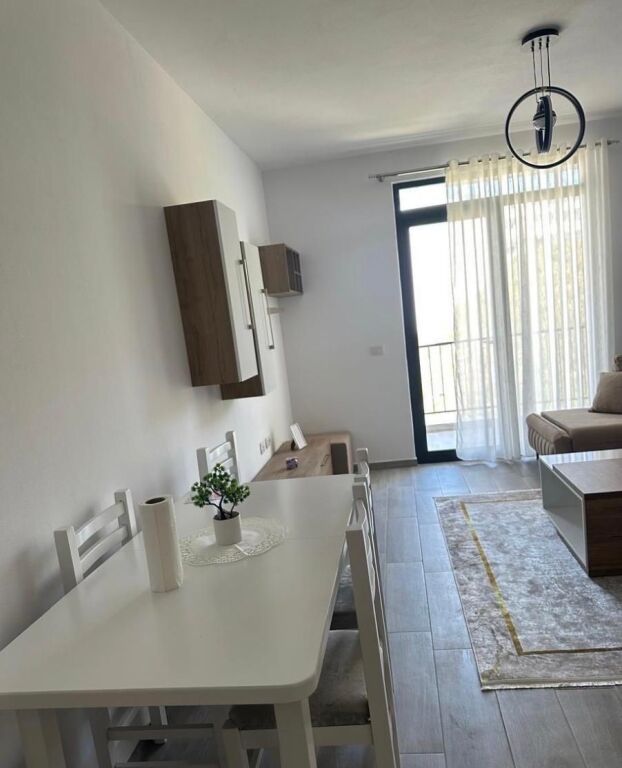 Apartament me qera 1+1 - 📍5 Maj, prane Concord Center