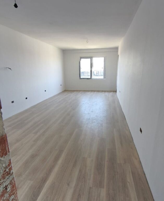 Appartamento 2+1 in vendita presso Shehu Construction, Paskuqan