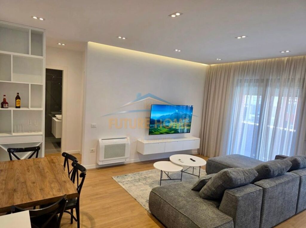Qera, Apartament 1+1 Kompleksi Delijorgji !