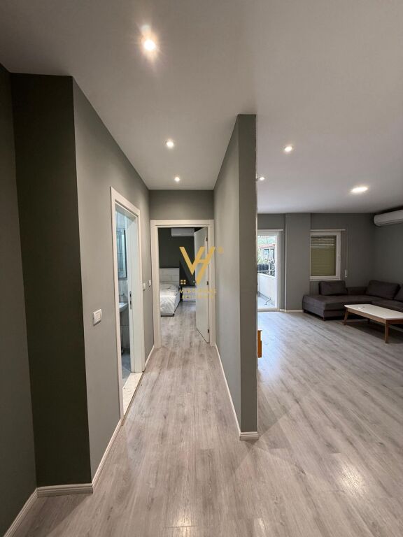 JEPET APARTAMENT 1+1+BLK ME QERA NE SHKOZE 40.000 LEKE