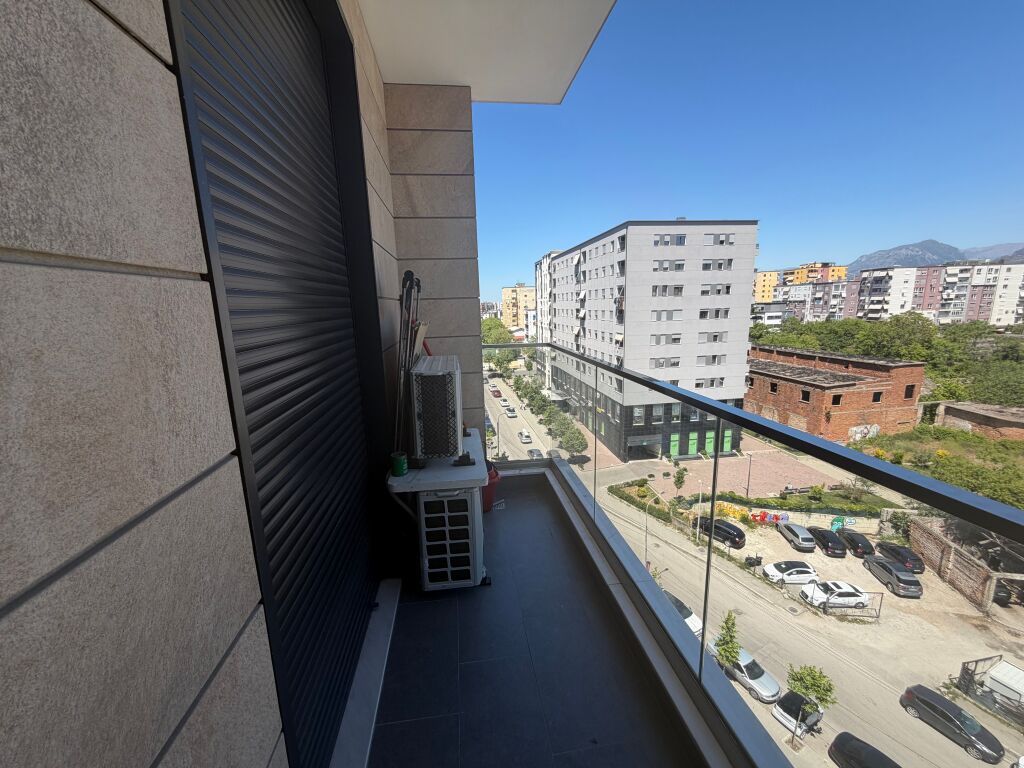 1+1, furnished, Kensli residence, porcelain, 700 thousand lek
