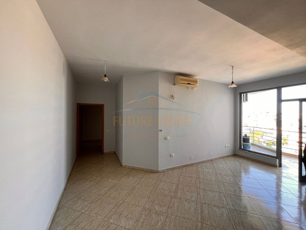 Qera, Apartament 2+1+2, Rruga e Kavajes