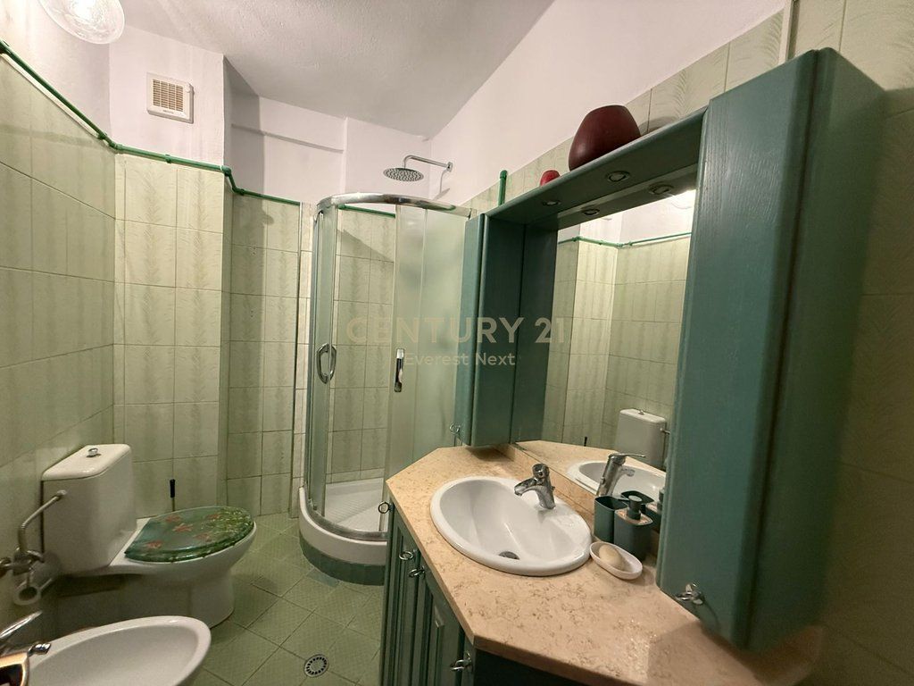 Jepet me qira Apartament 2+1 pas Kompleksit "Square21" 690 € /Muaj Sip. Totale  115m2