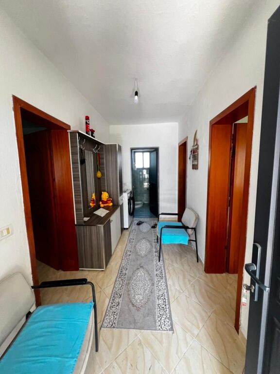 VENDESI PRIVATA IN VENDITA VICINO ALL'HOTEL DELTA, AUTOSTRADA DURRES-TIRANE