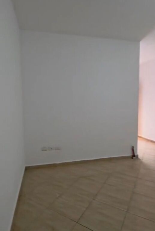 Apartament 1+1 me qira bosh tek Rrethi Astirit!
