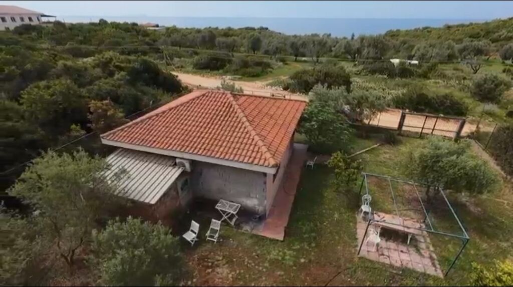 Private villa for sale in Jal - Himare