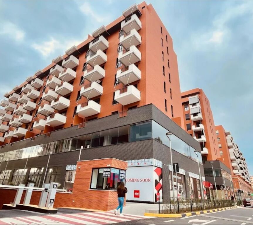 Ufficio In Affitto, Complesso Delijorgji! 3.200 € /Mese Sup. Totale 193m2