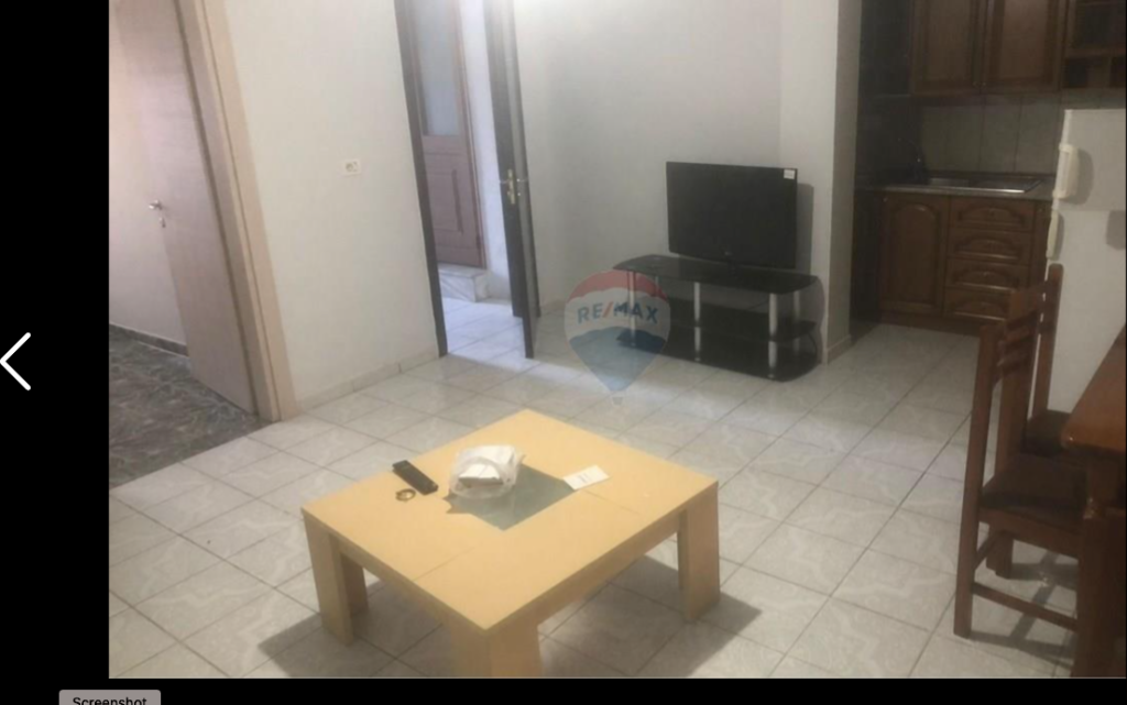 Appartamento in affitto 1+1 a Komuna e Parisit