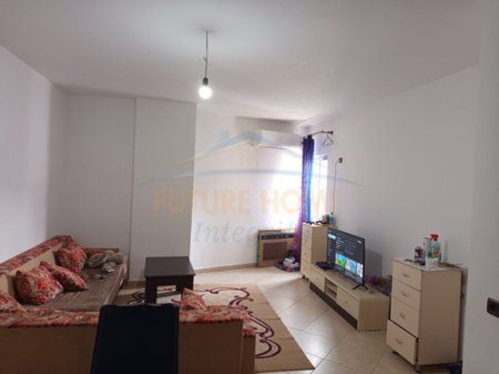 In vendita, Appartamento 1+1, Nuovo Anello, Tirana.