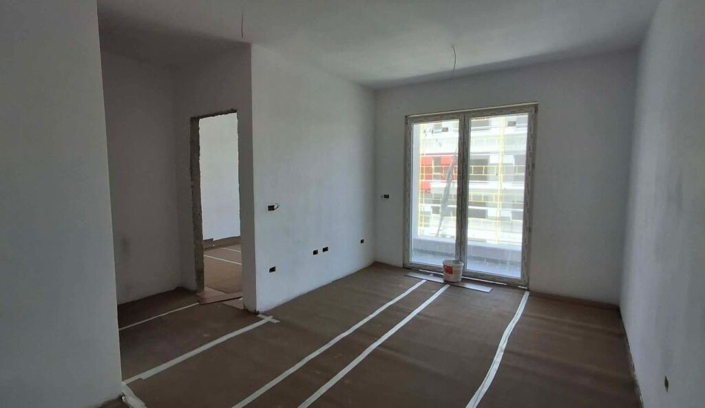 🏡 Shitet Apartament 1+1 te Univers City