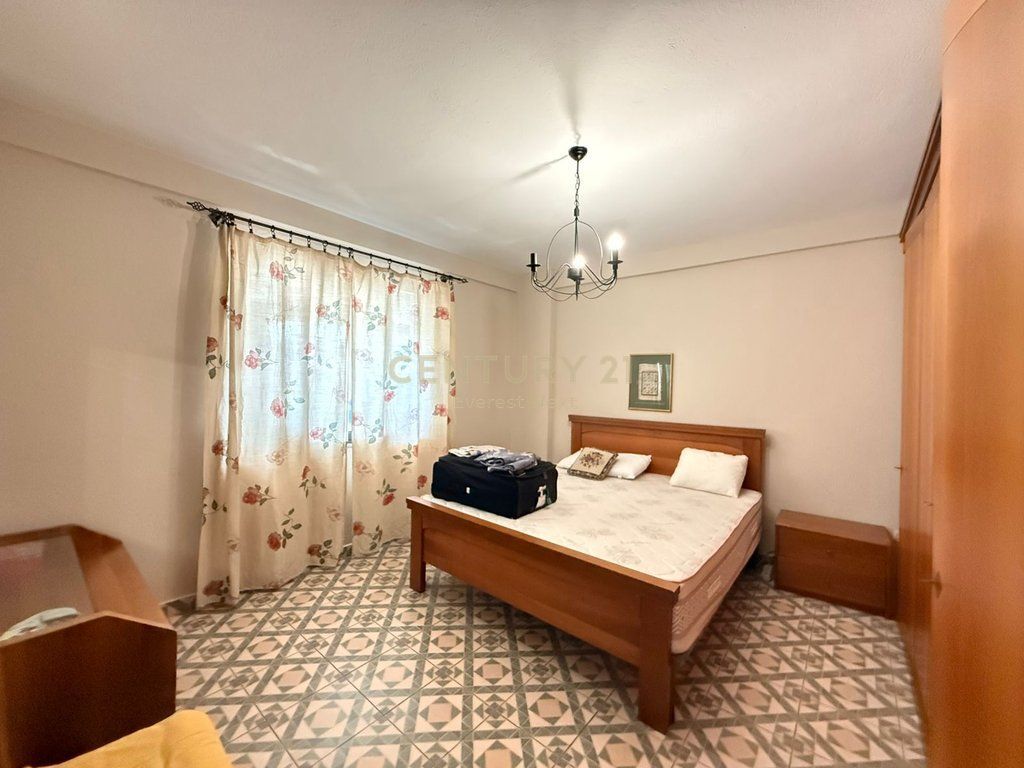Jepet me qira Apartament 2+1 pas Kompleksit "Square21" 690 € /Muaj Sip. Totale  115m2