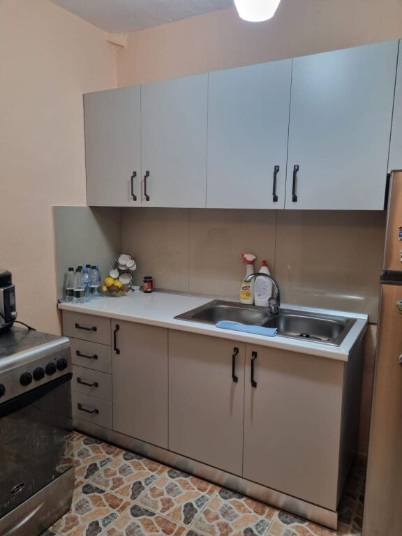 Affittasi 1+1 Scuola Unita