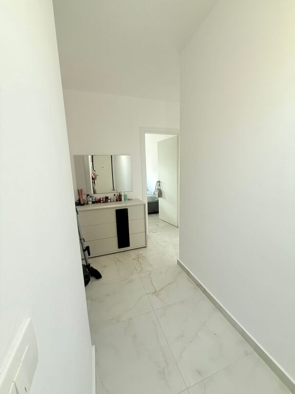 Appartamento 1+1 in vendita Via Vienna Golem