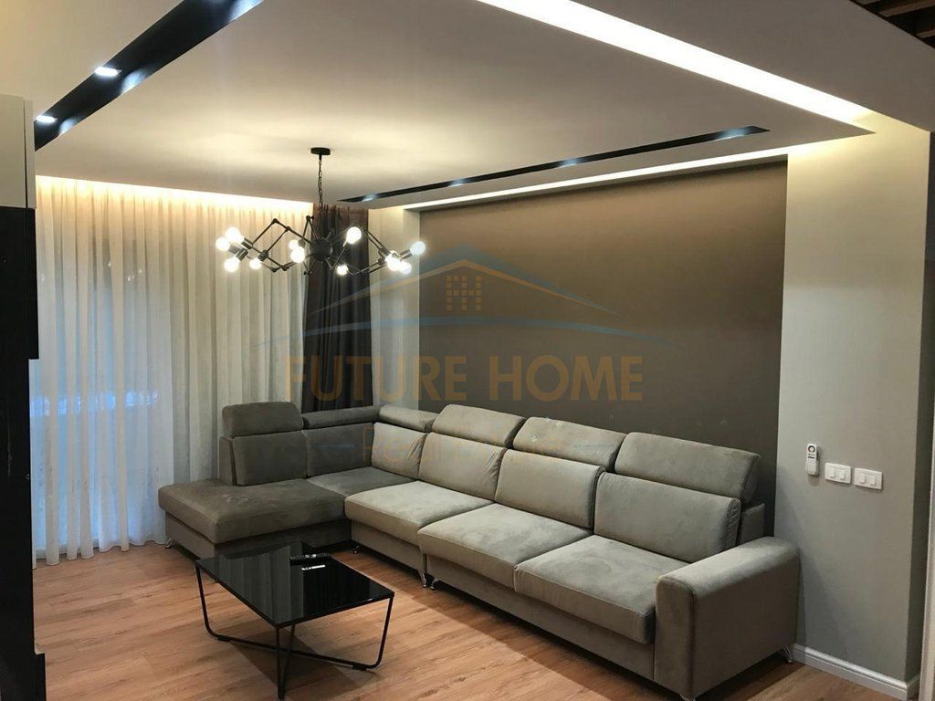 Affitto, Appartamento 2+1+2, Blloku, Tirane