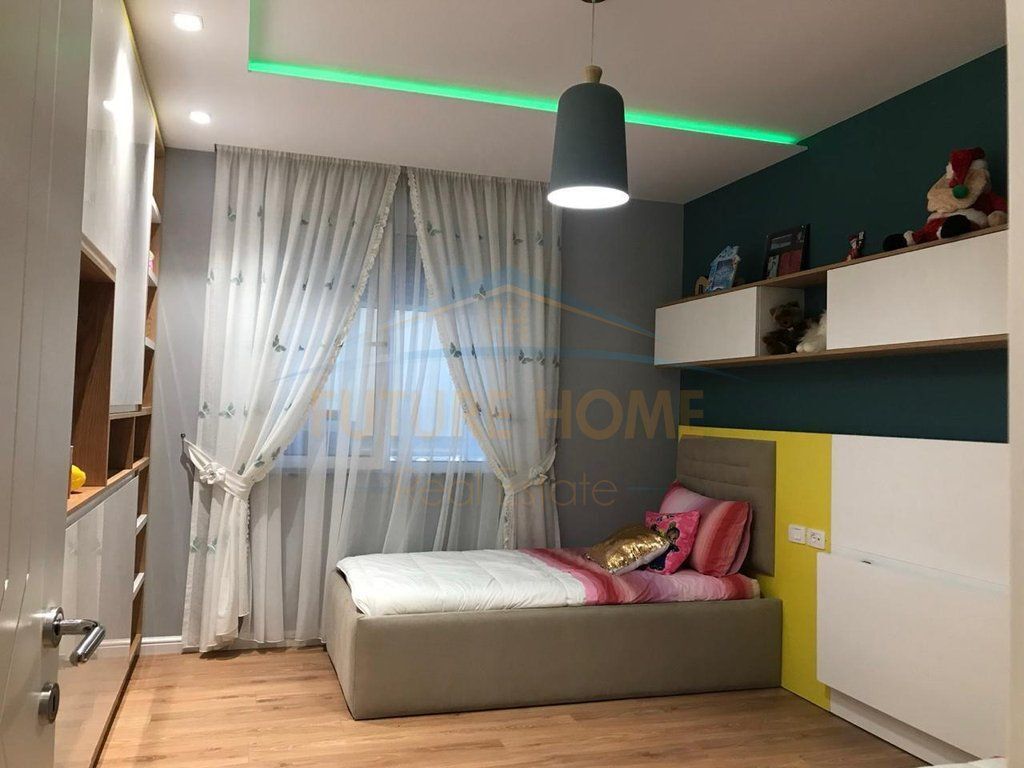 Affitto, Appartamento 2+1+2, Blloku, Tirane