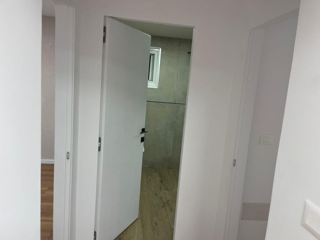 Office space for rent on the main road, near the New Maternity Hospital