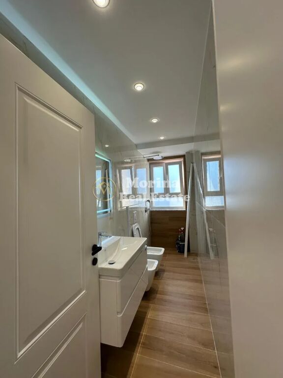 Vendita | Apartament 2 + 1 | Ish Stacioni i Trenit | 193000 €