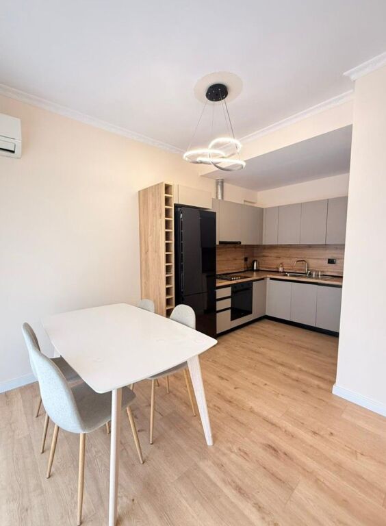 🏡 Apartament 2+1 me Qira – Kompleksi Delijorgji