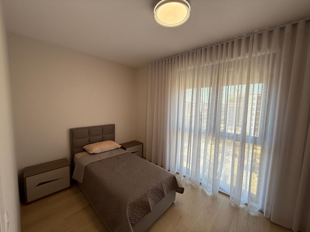 Appartamento in affitto 2+1+2+parcheggio Vicino casa italia