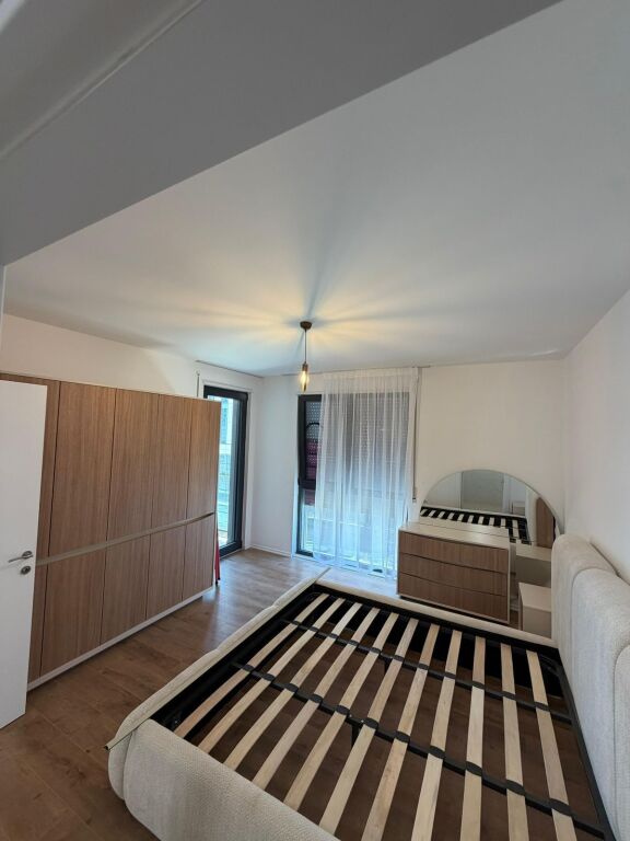 📣 QERA Apartament 2+1+2 📍 Prane Casa Italias ✨ 💶 Cmimi 80.000 leke