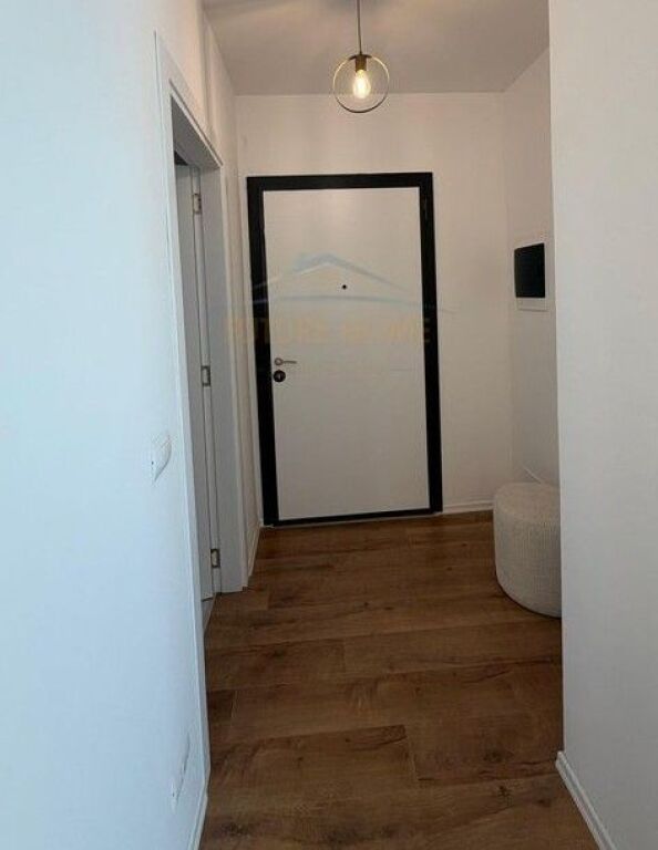 Qera, Apartament 2+1+2,Akses Tirana