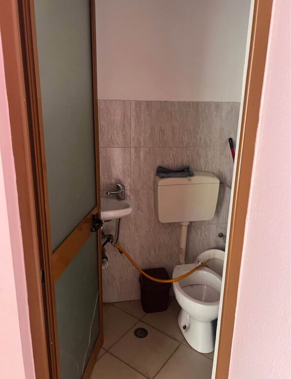 Shop for Rent 16 m2 - Train Station, Tirana