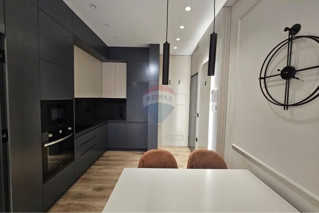 Apartment 1+1 for rent Tirana Garden Building