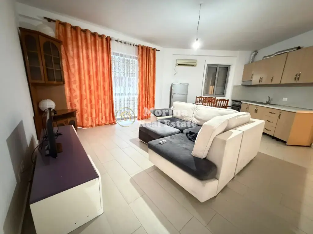Qera | Apartament 2 + 1 | Selitë | 400 €/muaj