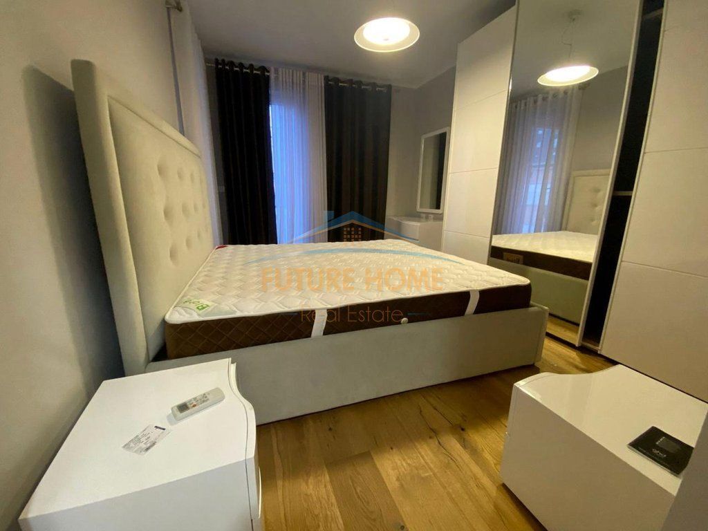 Rent,Apartment,Ring Center !