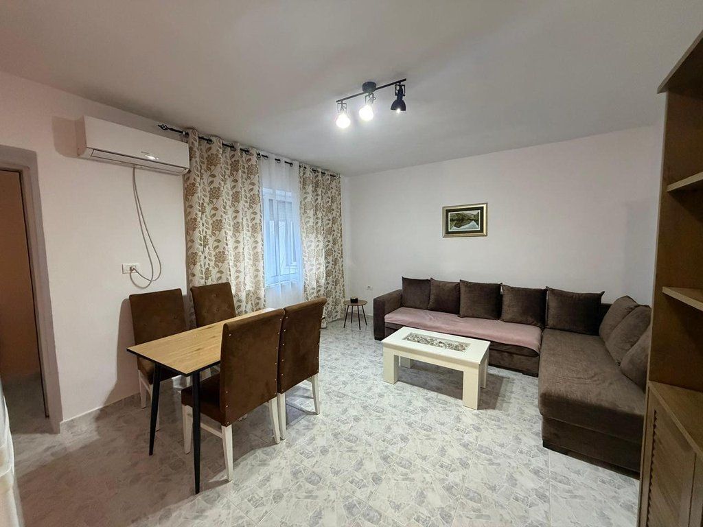 Affitto, Appartamento 1+1, Vasil Shanto, Tirane.