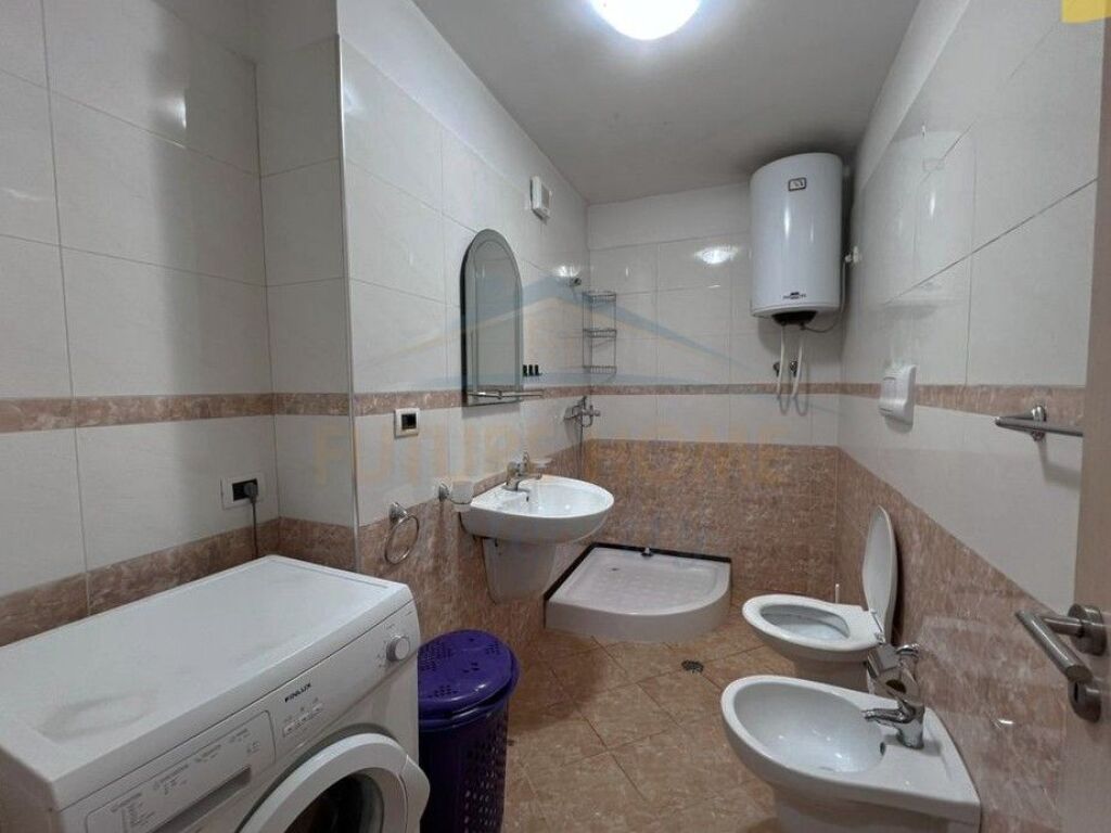 Affitto, Appartamento 2+1, Ex Mercato Elettrico, Tirana.
