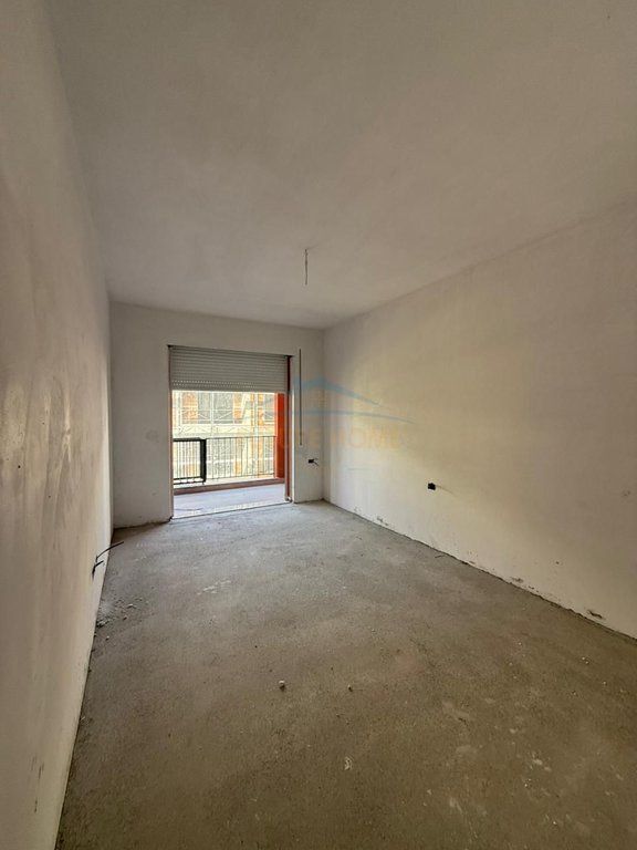 In vendita, Appartamento 1+1, Paskuqan