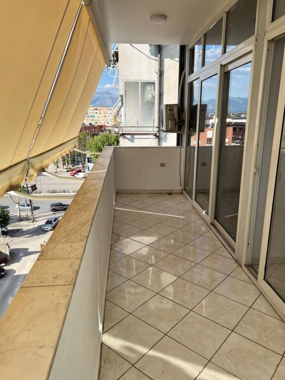 Qera | Apartament 1 + 1 | Sheshi Karl Topia | 450 €/muaj